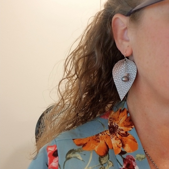 HANDMADE Awesome Boho style drop earrings! - Picture 4 of 5